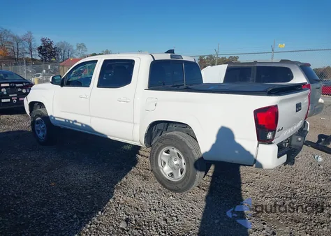 2023 Toyota Tacoma Sr V6 z USA, uszkodzony, nr VIN 3TMCZ5AN3PM652855